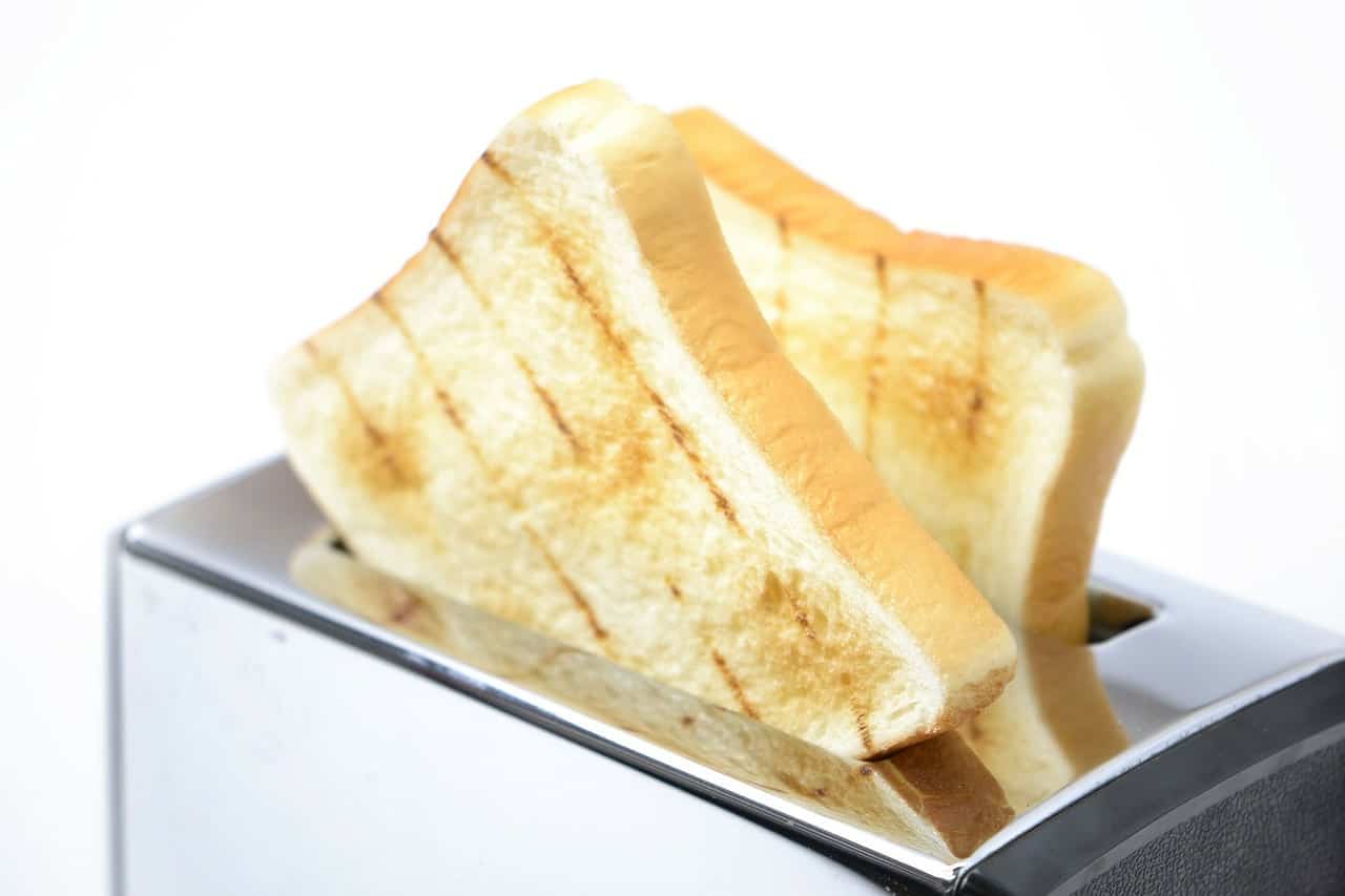 What's the Best Toaster? Top 18 Revealed